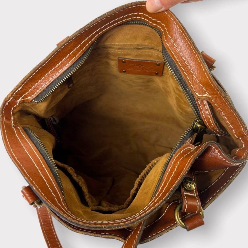 Patricia Nash Heritage Poppy Tote in Tan - Picture 3 of 7